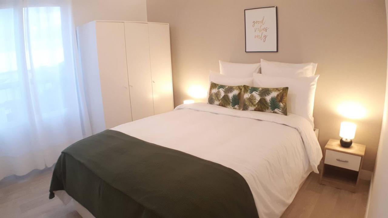 Casacity Orleans Sud - 2 Chambres - Parking Prive Εξωτερικό φωτογραφία